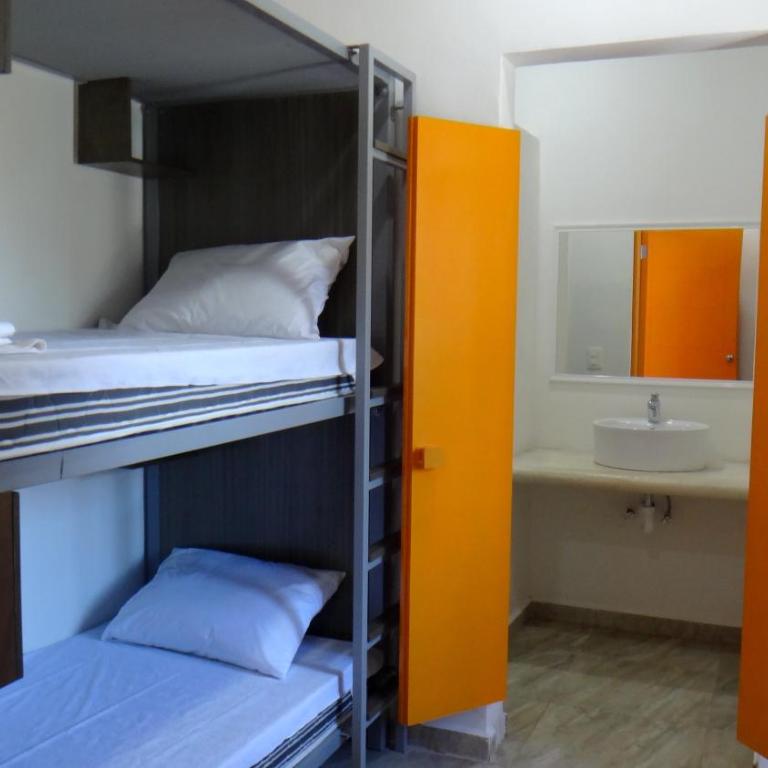 Hostel Humanity - Puerto Morelos - Bed in 4-Bed Mixed Dormitory Room - 1