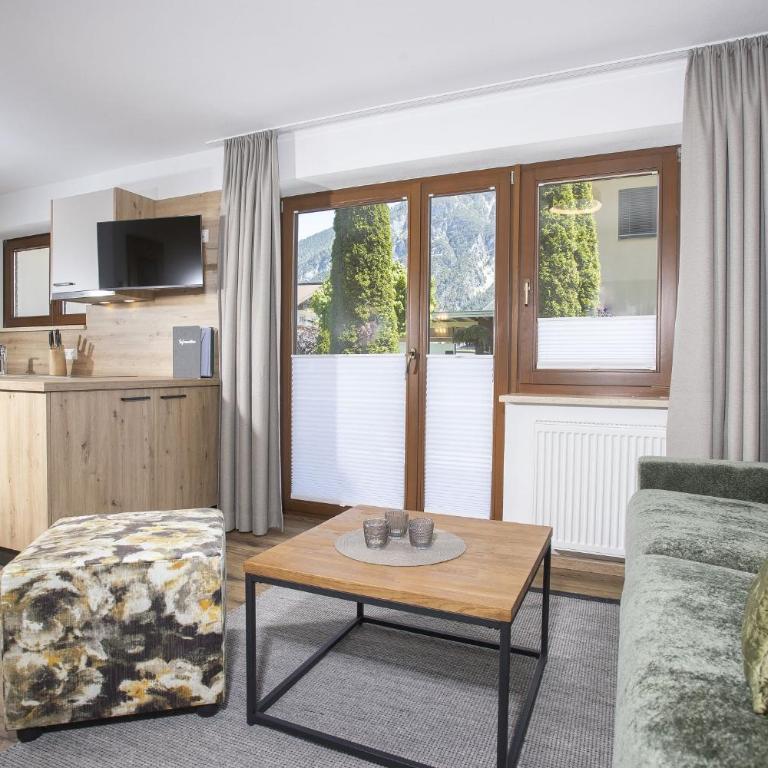 Alpenherz Ferienwohnungen - Appartamento con 2 Camere da Letto e Terrazza - 5
