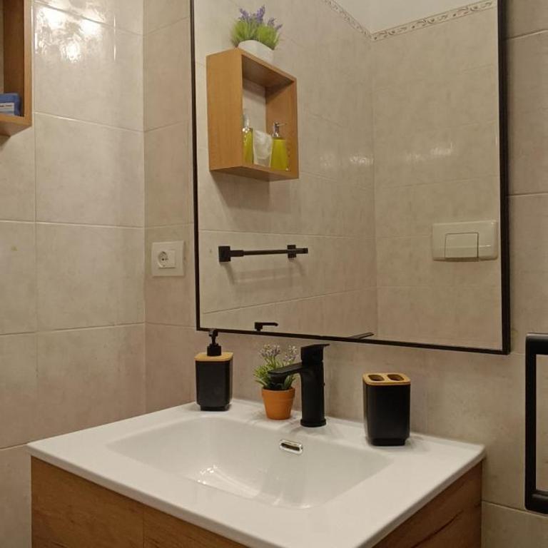 Gina&Gian Guest House - Appartamento con 1 Camera da Letto - 9