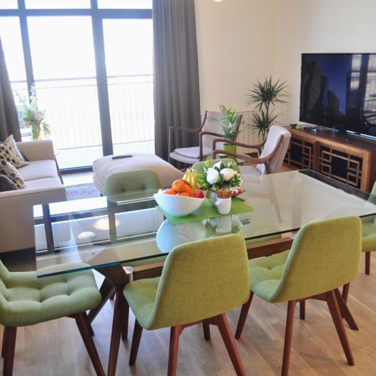 2BDR-2BATH - 88 sqm BW Luxury Apt with artistic flair - Two-Bedroom Apartment - 1