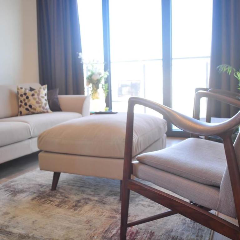 2BDR-2BATH - 88 sqm BW Luxury Apt with artistic flair - Two-Bedroom Apartment - 2