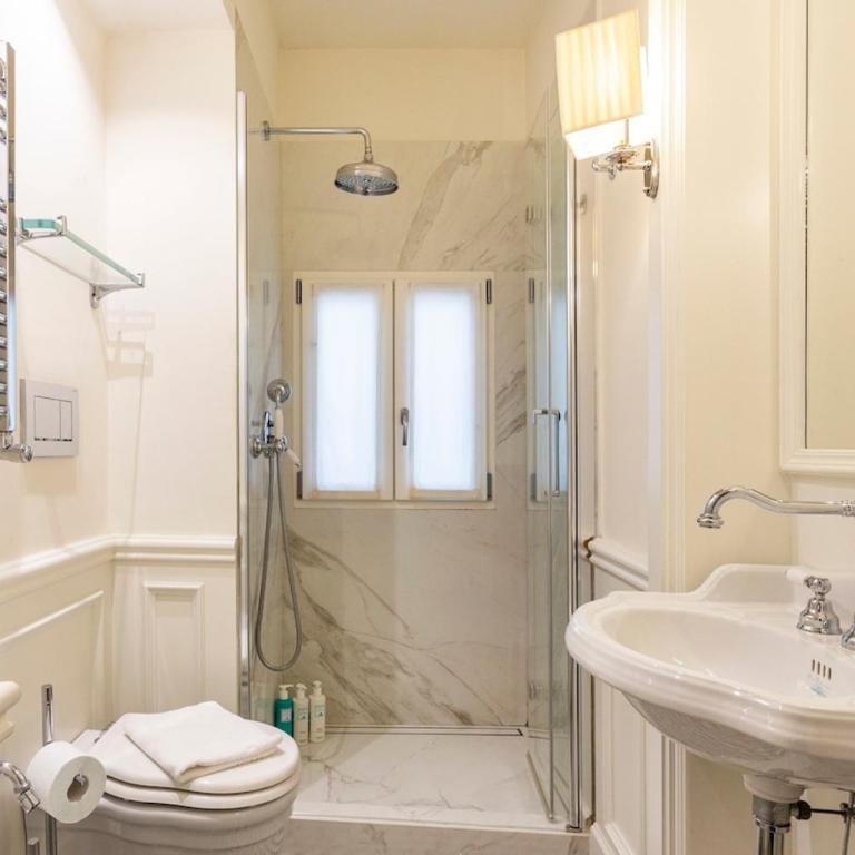 Santo Spirito Suite - Appartamento con 1 Camera da Letto - 12