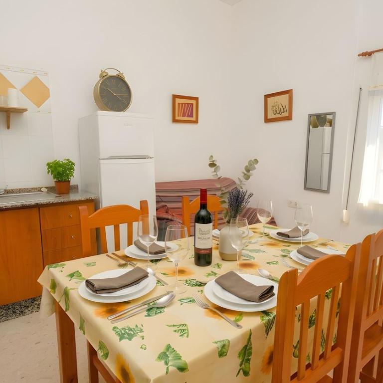 Apartamento Noria solo para Familias y Parejas - Apartment - 11