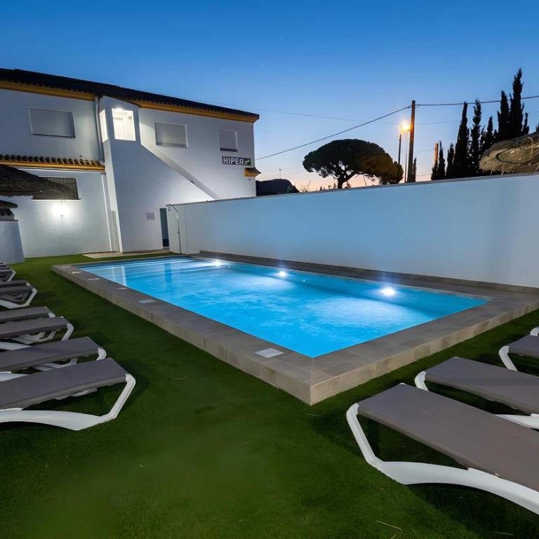 Apartamento 2 dormitorios en Conil - Piscina compartida y cerca de Roche - Apartment - 3