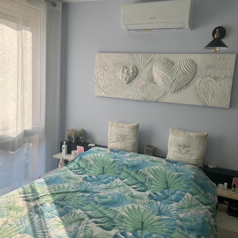 3 P jardin, piscine, stationnement - Collines niçoises - Appartement 2 Chambres - 4