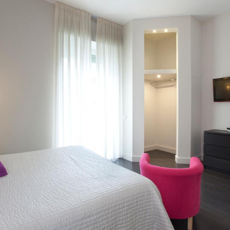 Sorrento Apartments One - Deluxe Double Room with Balcony - 9