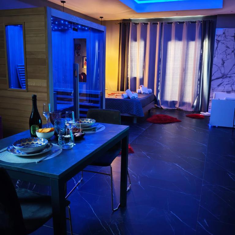 Suite Romantica con Jacuzzi e Sauna - Apartment mit 1 Schlafzimmer - 6