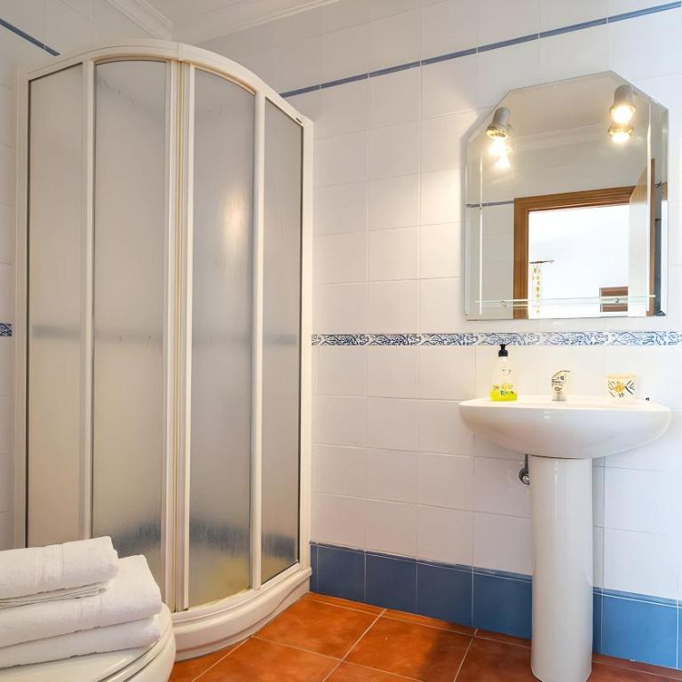 Apartamento familiar en Conil - Piscina compartida parking y playa cerca en coche - Apartment - 10