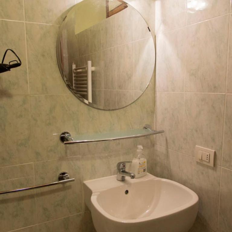 Florence Decamerone B&B - Camera Matrimoniale Economy - 3