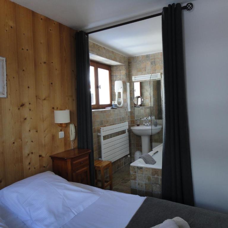 Hôtel Bellier - Doppelzimmer mit Badewanne - 3