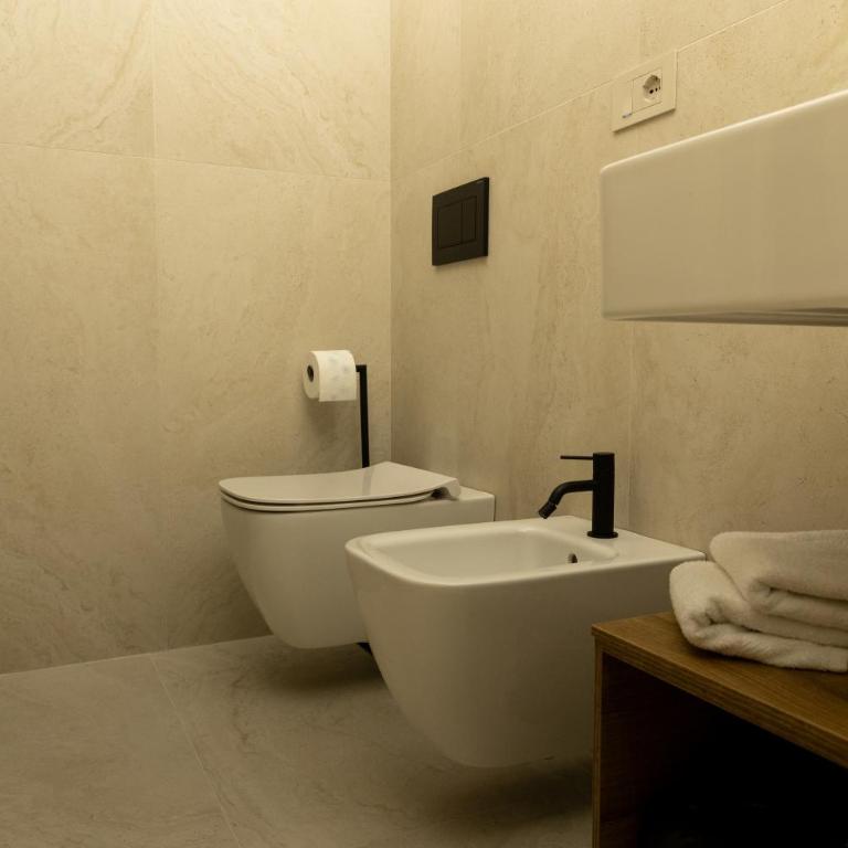 Casa GenaRita - Camera Matrimoniale con Bagno Privato - 7