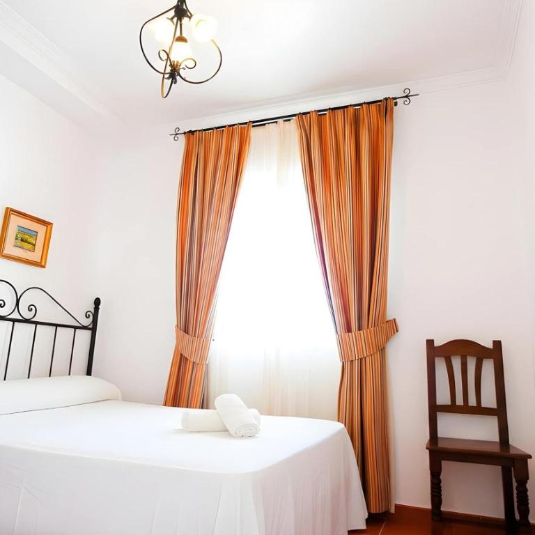 Apartamento para 5 en Conil - Piscina compartida y parking - Apartment - 11