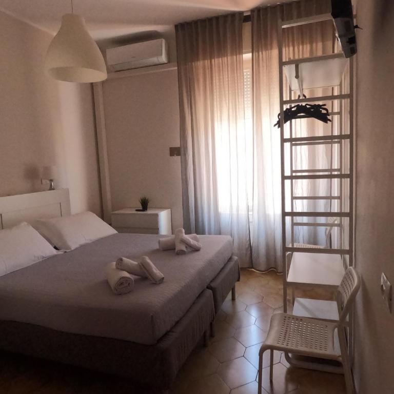 T Hotel- Adults Only, Pet Free Hotel - Camera Economy Matrimoniale/Doppia con Letti Singoli - 1