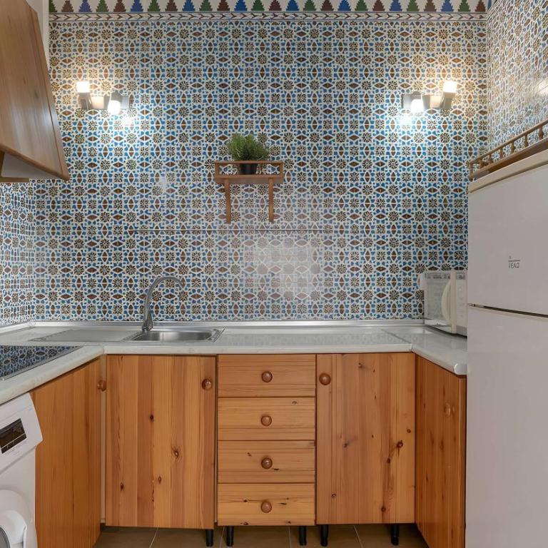 Apartamento cerca del pueblo con piscina compartida parking y jardin privado - Apartment - 11