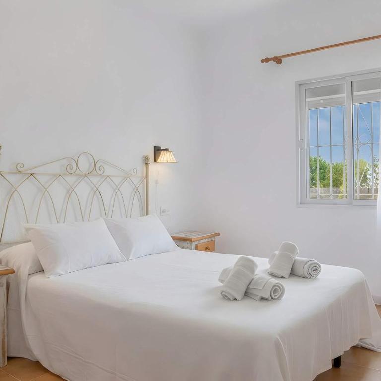 Apartamento cerca del pueblo con piscina compartida parking y jardin privado - Apartment - 18