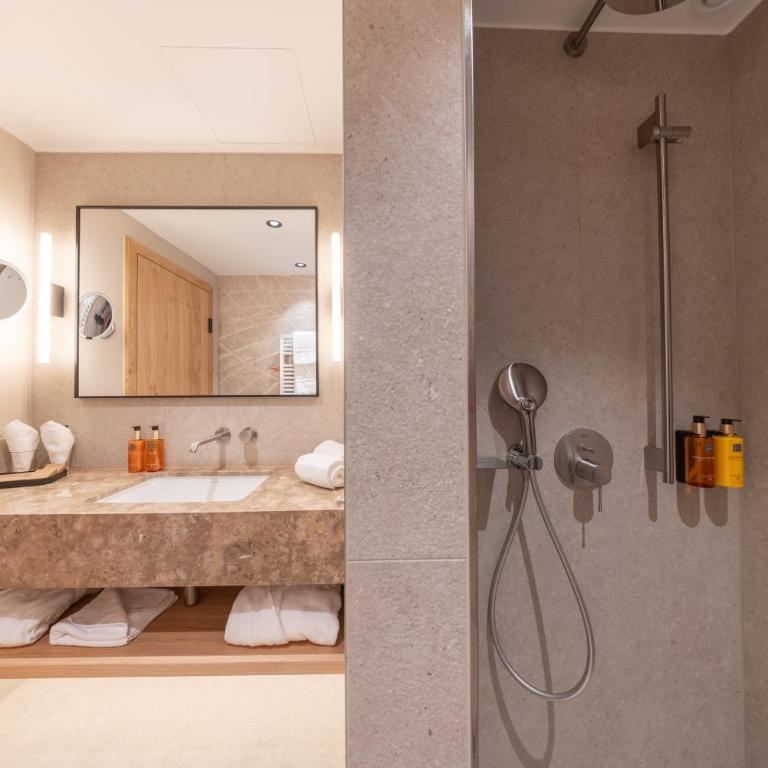 Hotel Rosatsch Residence - Junior Suite South/West High Floor - 6