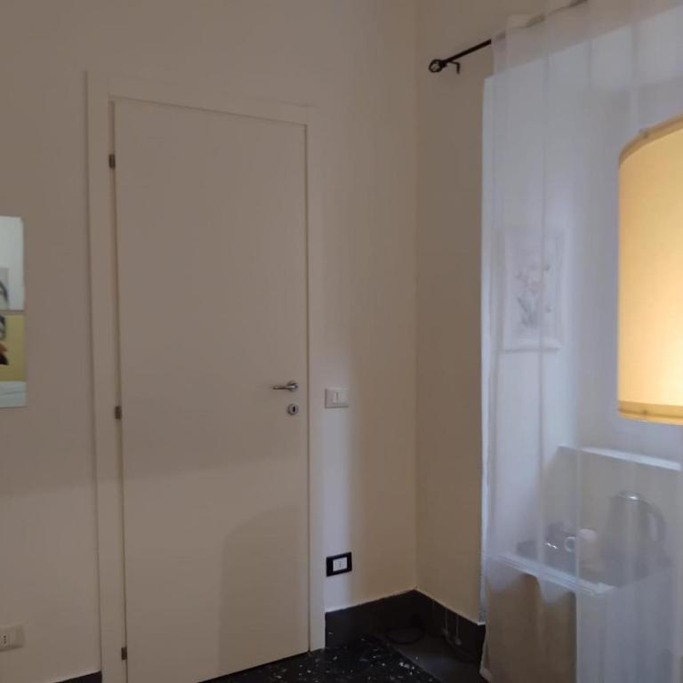 City Center Rooms Corso Cavour - Double Room - 11