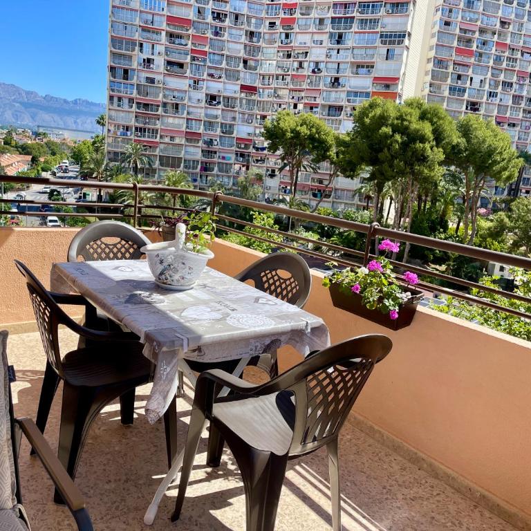 Edificio Cadiz Benidorm - Two-Bedroom Apartment with Terrace - 5
