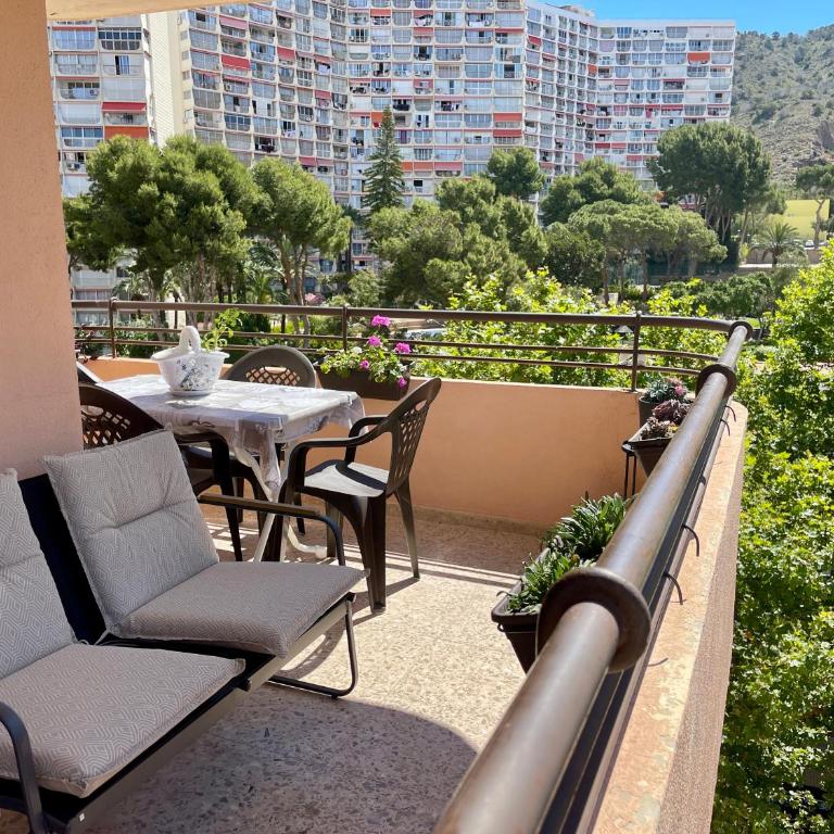 Edificio Cadiz Benidorm - Two-Bedroom Apartment with Terrace - 2