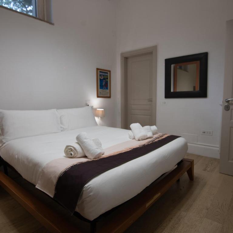 Comfort Room - Private bathroom - 100m from center - Appartamento con 1 Camera da Letto - 2