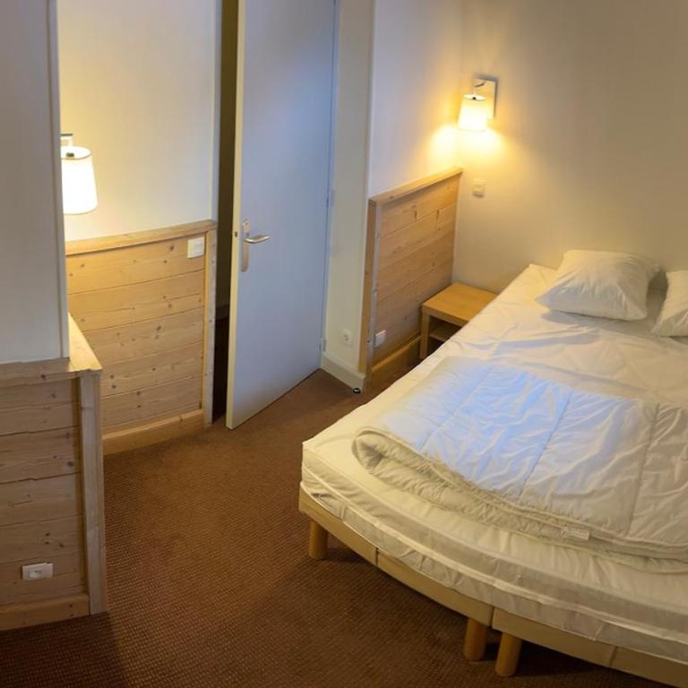 Duplex rénové, 10 couchages, piscine et sauna - Apartment - 33