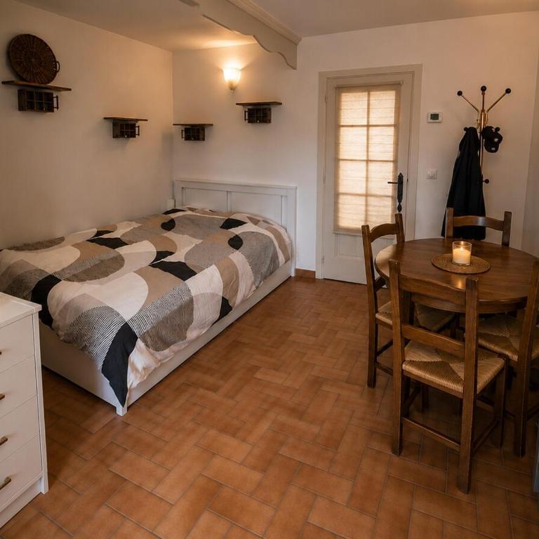 Studio Cocooning Boulouris - Studio Apartment - 8