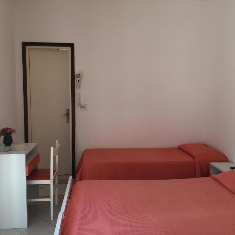 Hotel Calypso - Camera Tripla con Balcone - 4