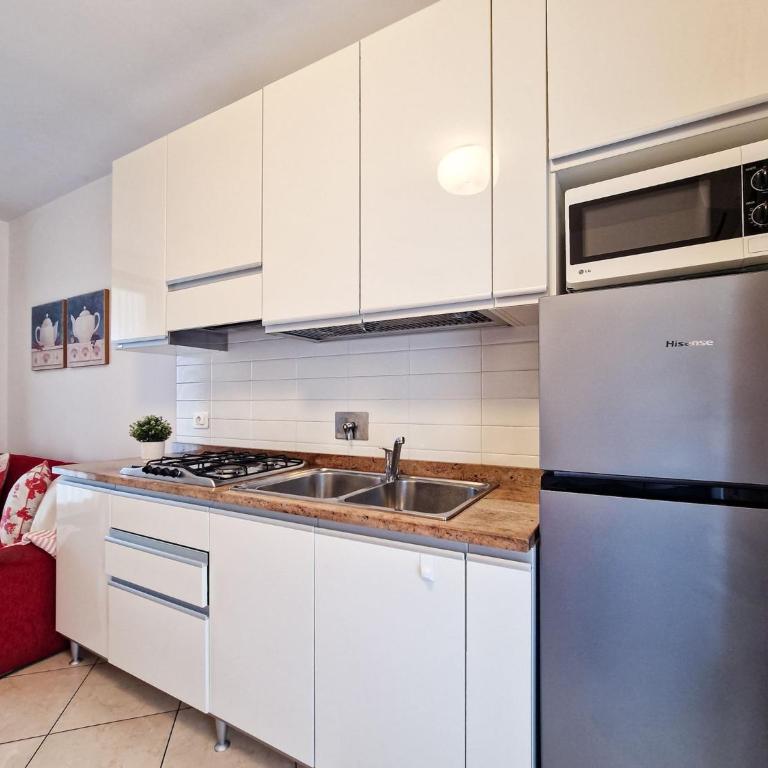 Spacious apartment with terraces and fireplace - Appartamento - 11