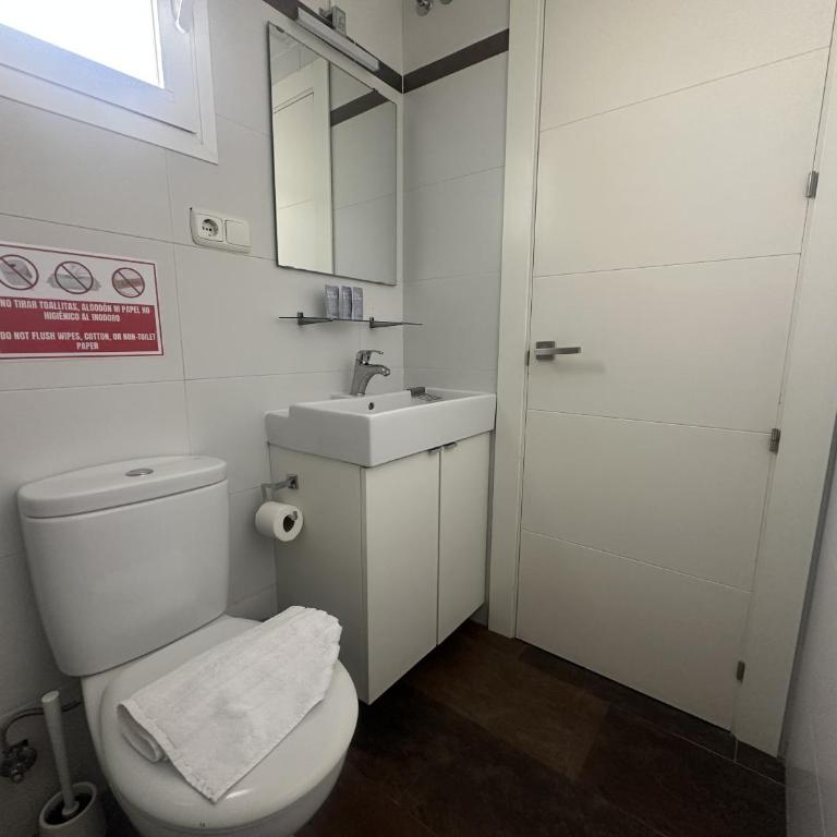 Cozy Studio with AC & Barbecue, close to the Sea - Studio - 16