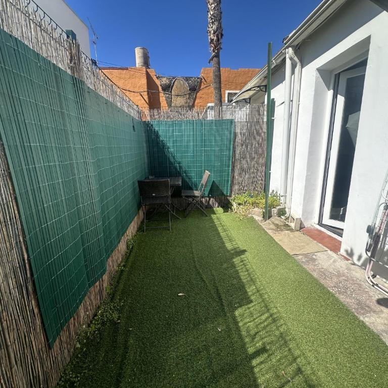 Cozy Studio with AC & Barbecue, close to the Sea - Studio - 24
