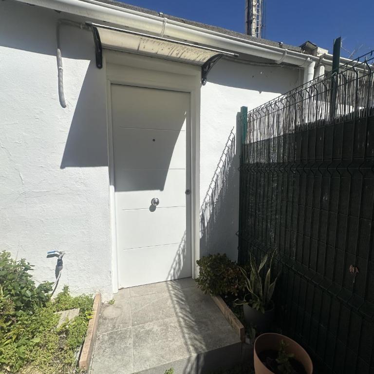Cozy Studio with AC & Barbecue, close to the Sea - Studio - 18