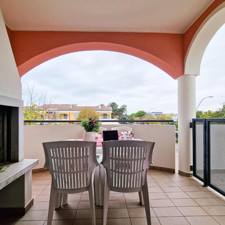 Beautiful flat in residence with pool - Appartamento - 7