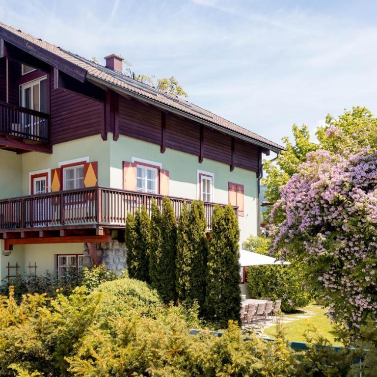 Villa Stella all famous ski areas around us, 15 minutes to salzburg, mountainview - Villa - 68
