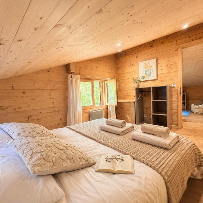 Charming family Chalet for 8 people, with private Hot Tub - Chalet - 12