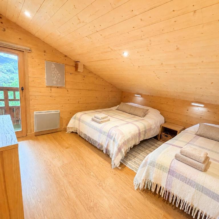 Charming family Chalet for 8 people, with private Hot Tub - Chalet - 16