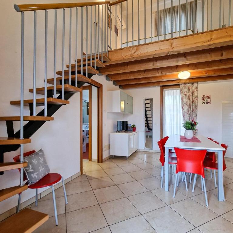 Nice apartment with swimming pool - Apartment - 11
