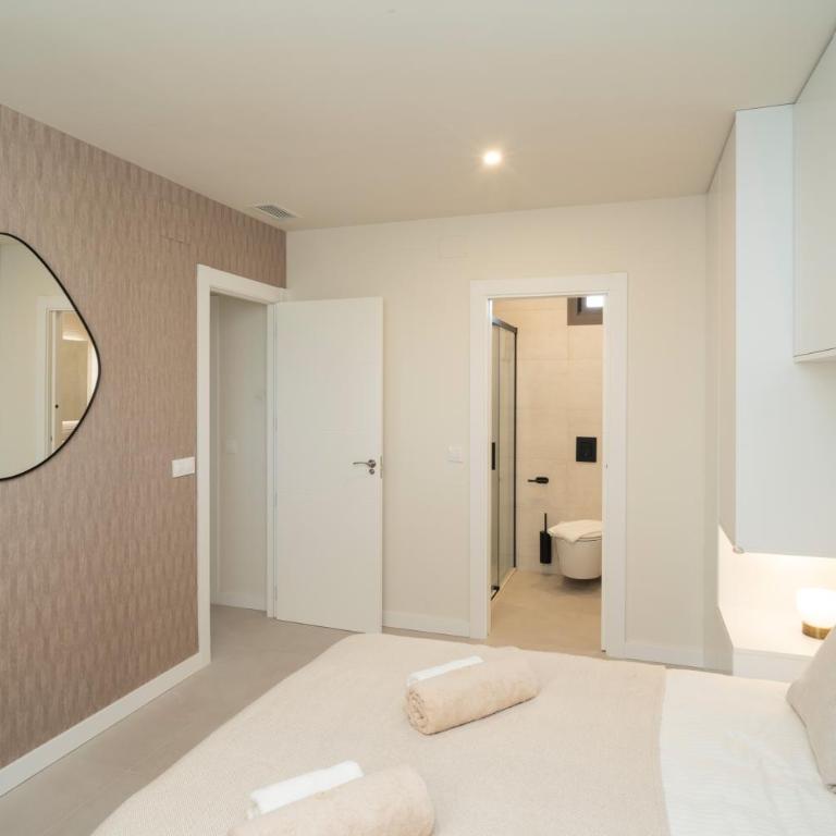 The Estepona Green Escape - Apartamento de 2 dormitorios con balcón - 9