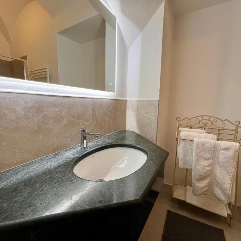 Vicolo Carate - Appartamento con 1 Camera da Letto - 16