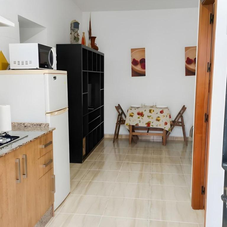 Apartamento Con aire acondicionado y patio ideal para mascosta Solo alquilamos familias y parejas - Appartement - 13