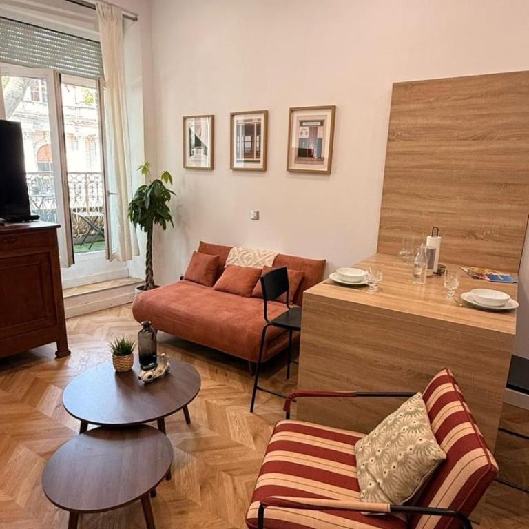 Cœur d Avignon proche du palais - Apartment with City View - 1