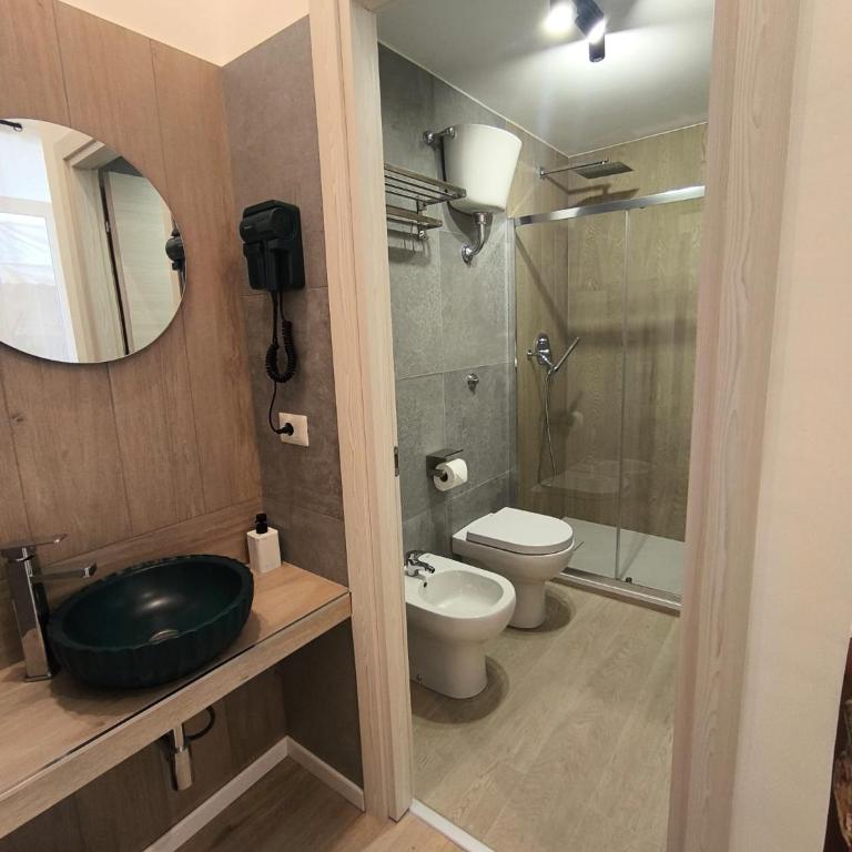 DIMORA NONNA ELENA - Quartieri Spagnoli "Premium Suite" - Double Room with Private Bathroom - 9