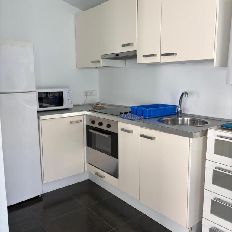 Casa vacacional a 5 min de playa y bus al centro - Haus mit 2 Schlafzimmern - 4