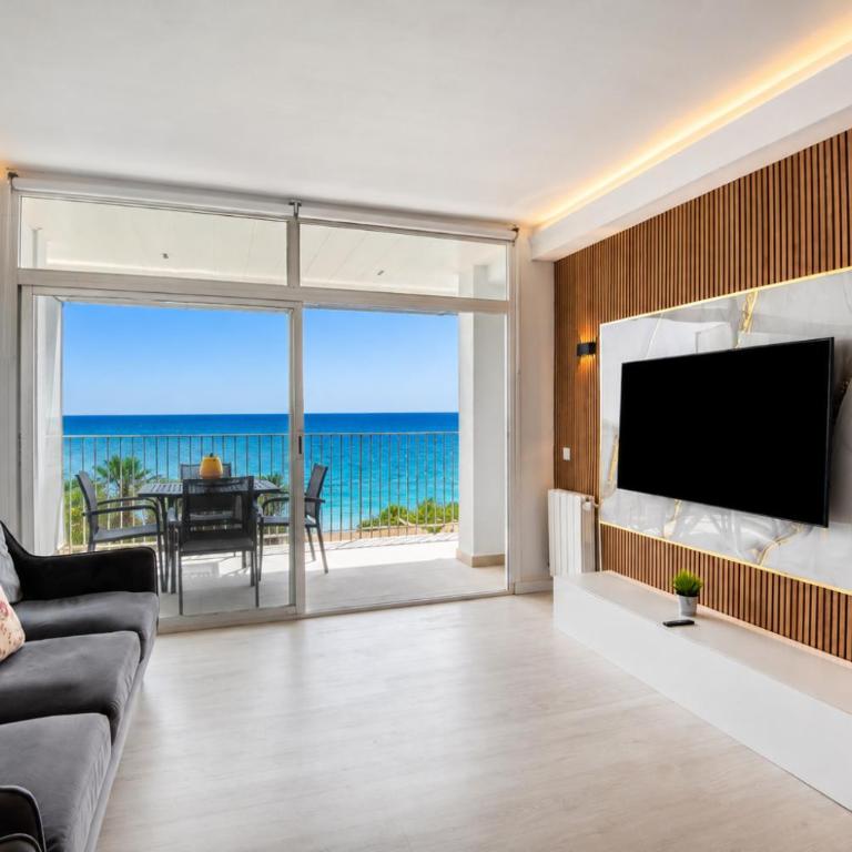 Seafront apartment in Platja d'Aro with parking - Apartment mit 2 Schlafzimmern - 1