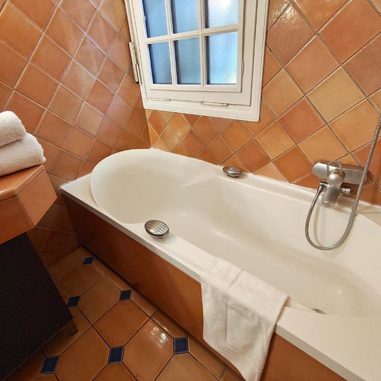 Les Bastidieres - Cap Brun - Studio Apartment - Abricot - 4