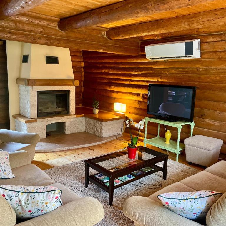 Pine River Dobrenica - Three-Bedroom Chalet - 19
