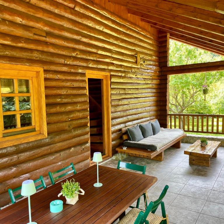 Pine River Dobrenica - Three-Bedroom Chalet - 11