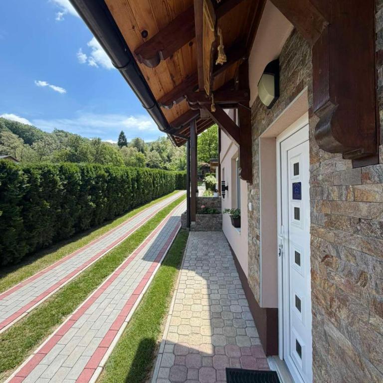 Porodični kutak - Apartman sa 1 Spavaćom Sobom - 2
