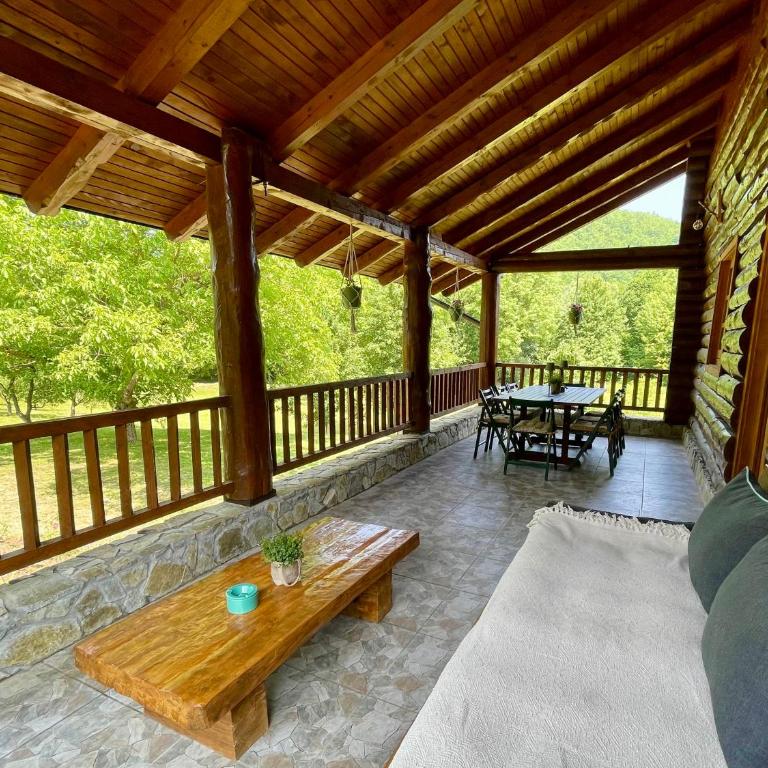 Pine River Dobrenica - Three-Bedroom Chalet - 13