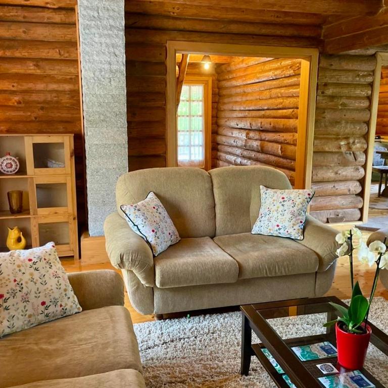Pine River Dobrenica - Three-Bedroom Chalet - 20