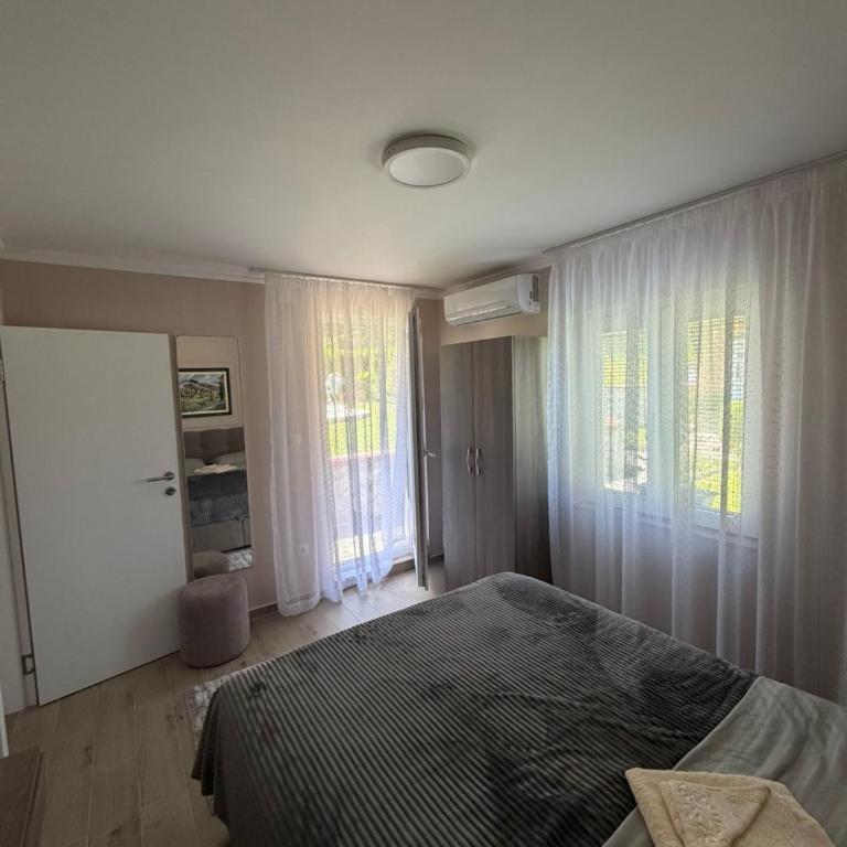 Porodični kutak - Apartman sa 1 Spavaćom Sobom - 8